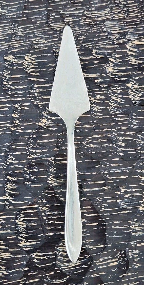 Cheese Server, First Lady by Meriden / International Silverplate Flatware