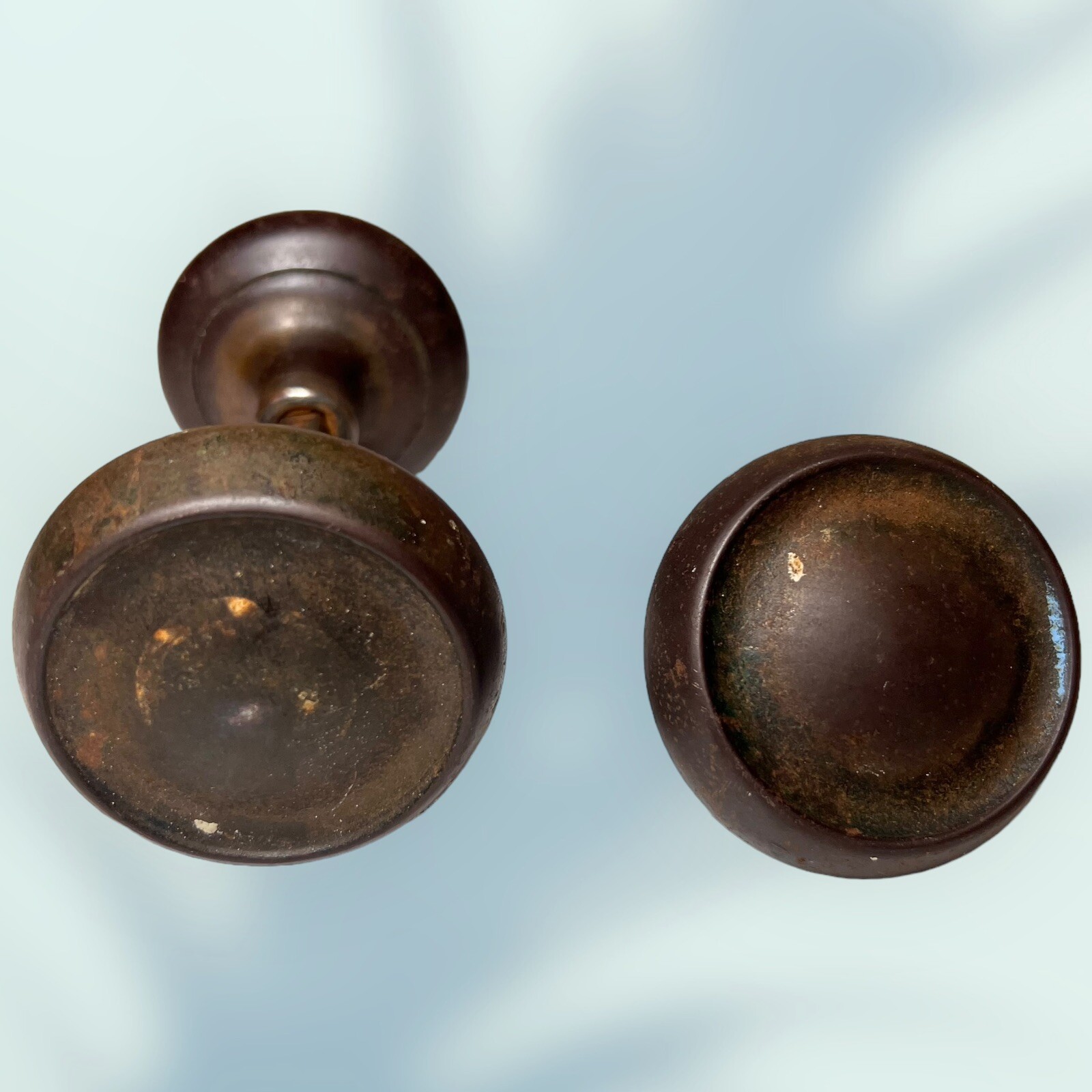 Antique Set + 1 Extra Art Deco Sargent “gerrone” Iron Door Knobs Circa 1926