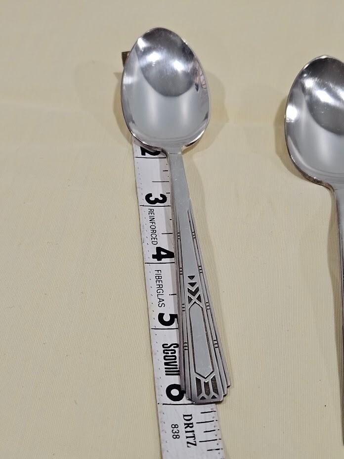 WM Rogers & Son 1932 Friendship pattern silver plated spoons set of 2 Vintage