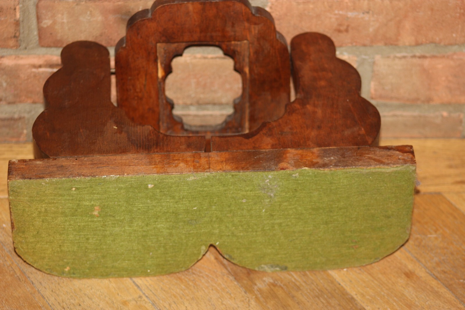 Vintage Boho Wood Frame Carved Roses Vanity Stand Dresser Top Swivel Mirror Pic