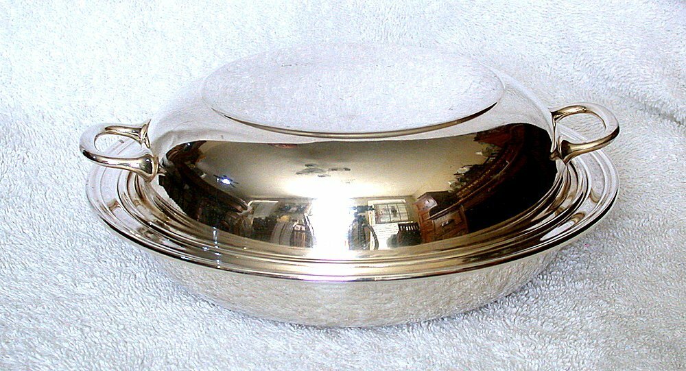 8 1/4 Inch Sterling Manchester Cross Crown Hallmark Covered Chafing Dish Bowl