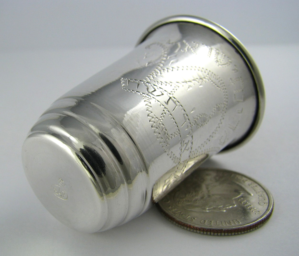 SMALL SILVER KIDDUSH CUP SOLID SILVER VODKA CUP “State of Israel 1948” Judaica