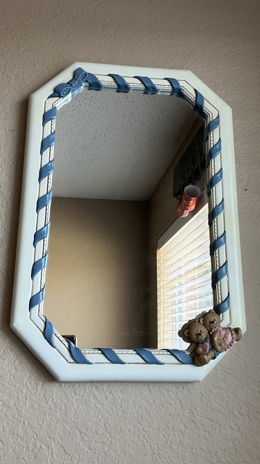 Vintage Home Interiors & Gifts Teddy Bear Wall Mirror 18 x 12