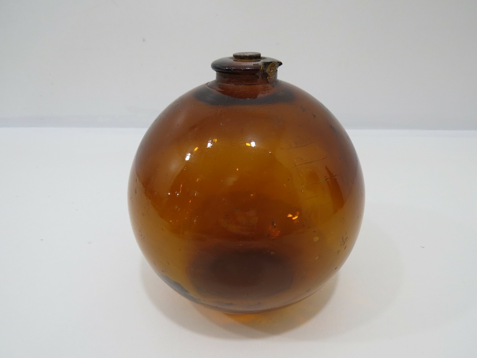 4+1/2 inch Tall Brown North West Glass Seattle Glass Float -(F3A32A)