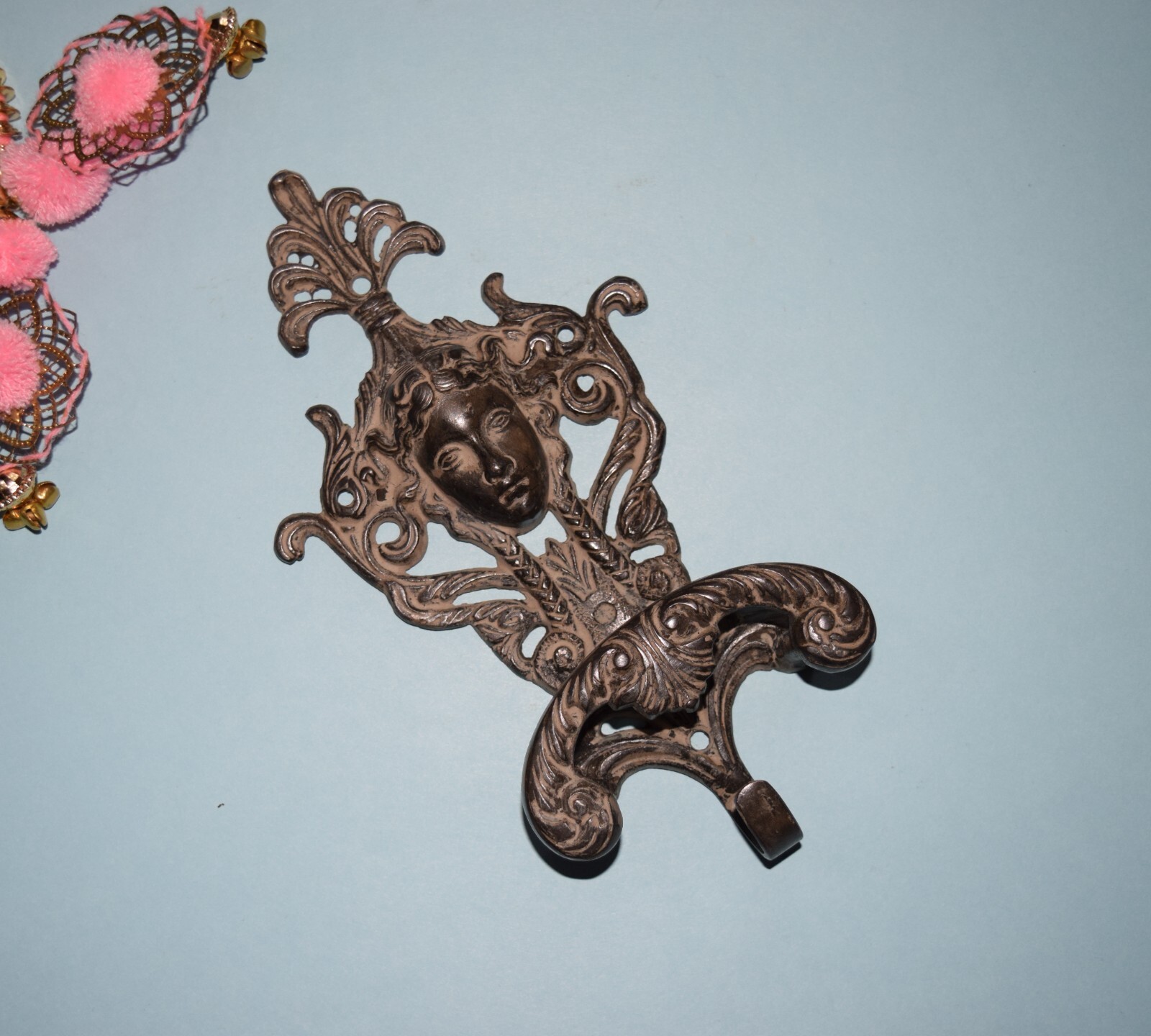 Brass Queen Wall Hook Floral Design Victorian Lady Trial Room Door Mounted HK493