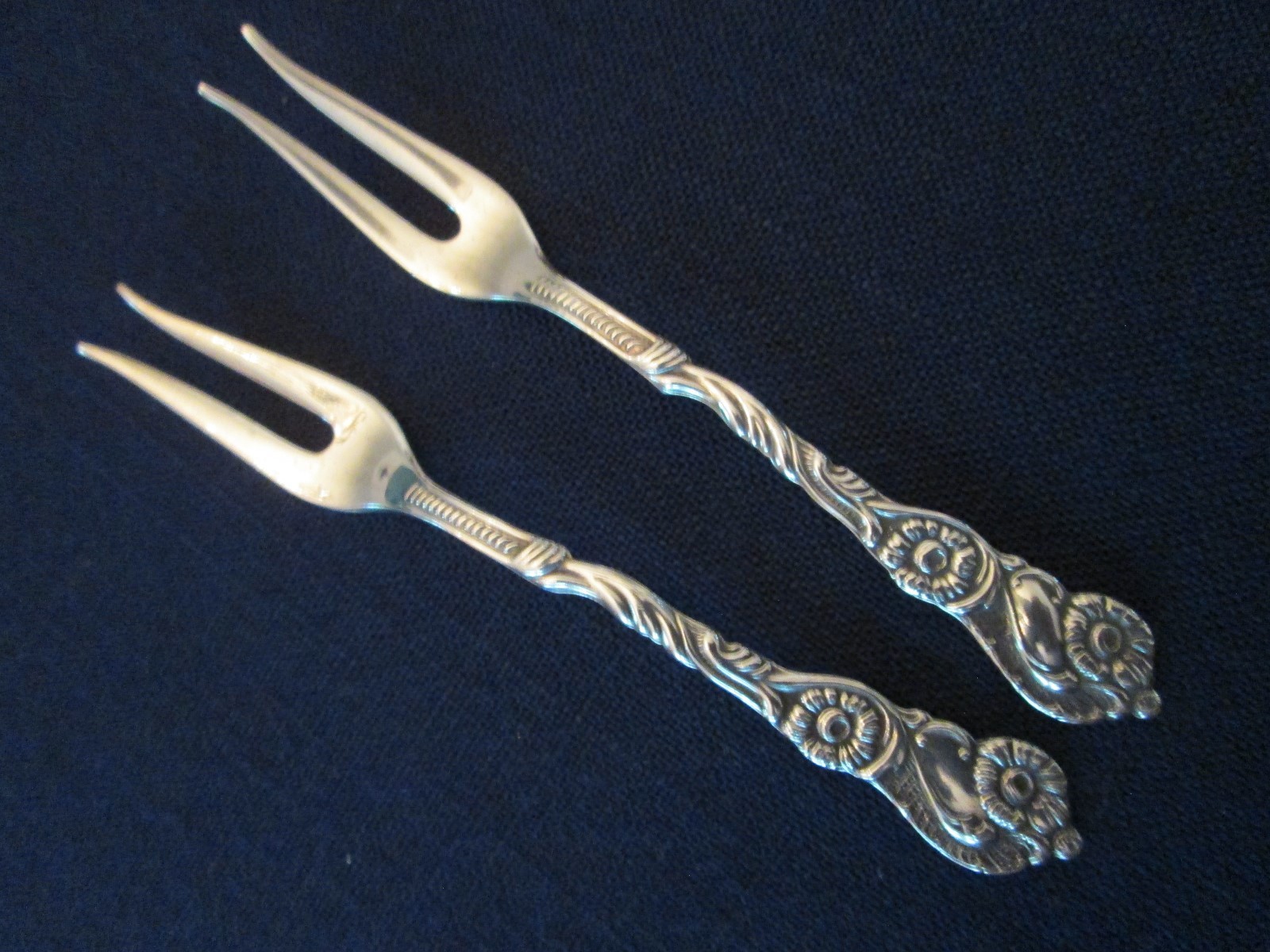 SET 2 LEMON FORKS! Vintage NILS JOHAN silverplate: NIJ4 & UNF742 pattern: EXC