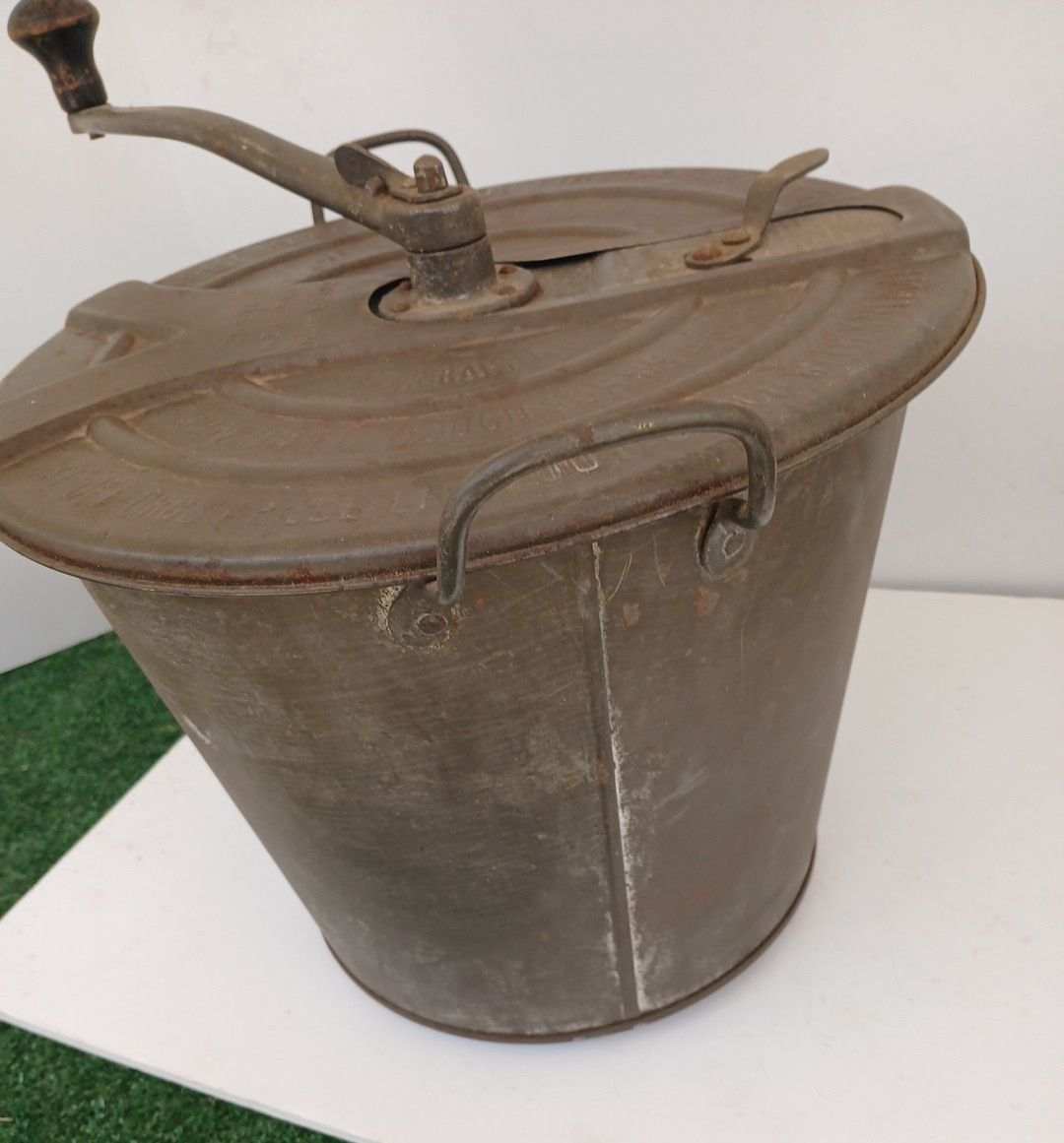 Antique 1904 Universal Bread Maker No. 4 Dough Mixer Landers Frary & Clark
