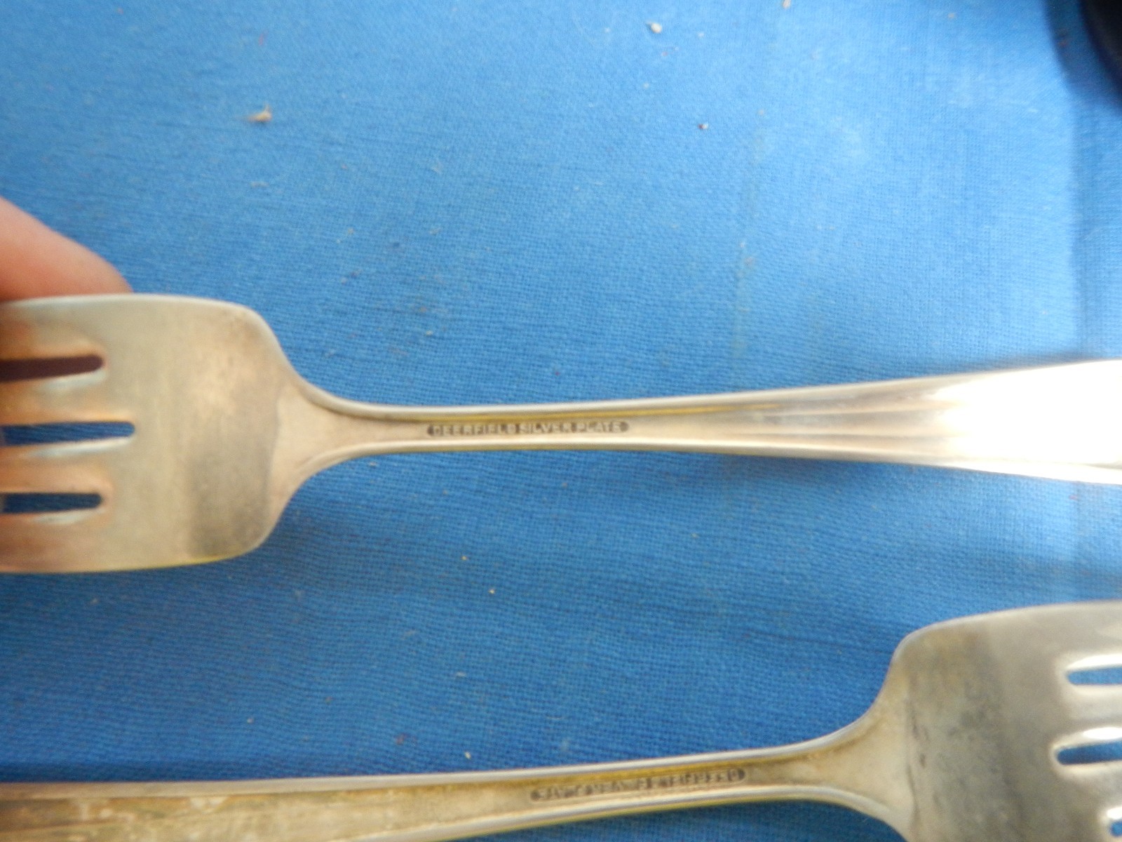 Deerfield Silverplate 2 Salad Forks – 1933 Lenox Pattern, GUC dinnerware, retro