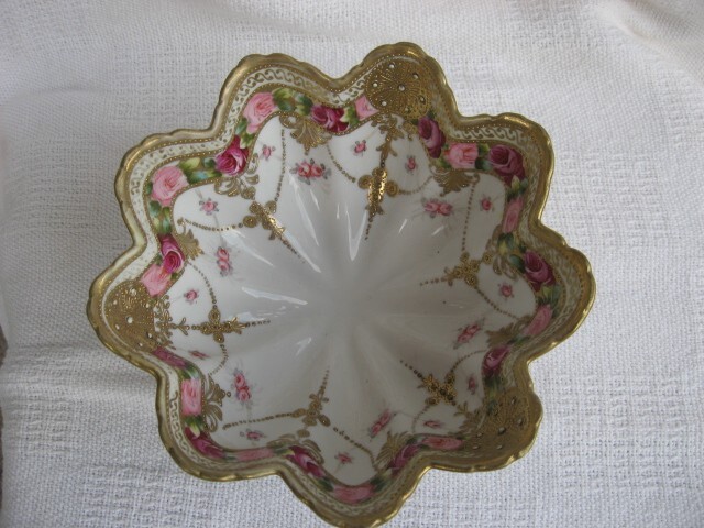 Antique Noritake Nippon Bowl-Hand Painted-1904 Green Ink RC(Royal Ceramic) mark.