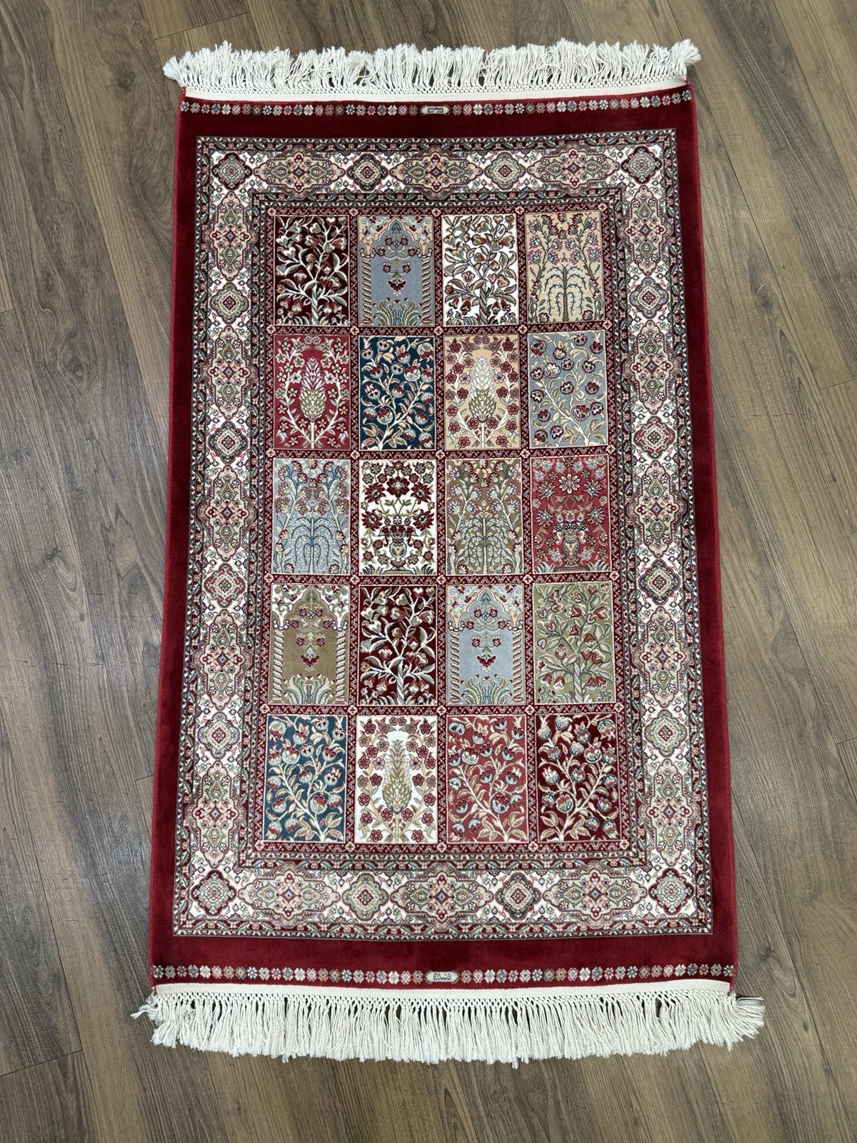 Garden Design Turkish Silk Rug 2.7 x 4, Ivory, Raspberry Bamboo Silk
