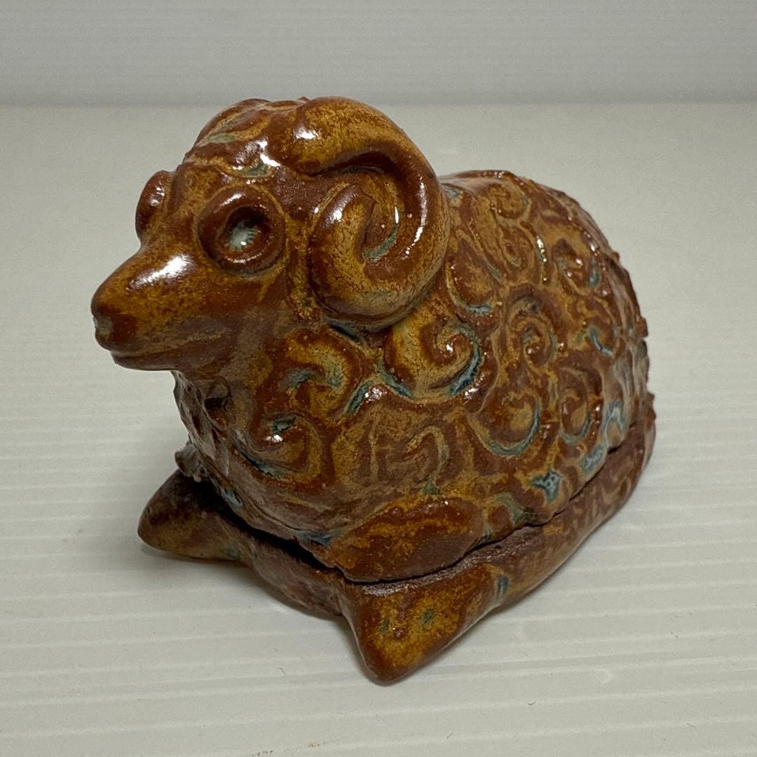 Vintage Japanese Sheep Pottery Incense Container Case Kogo Box Figurine 3 inch