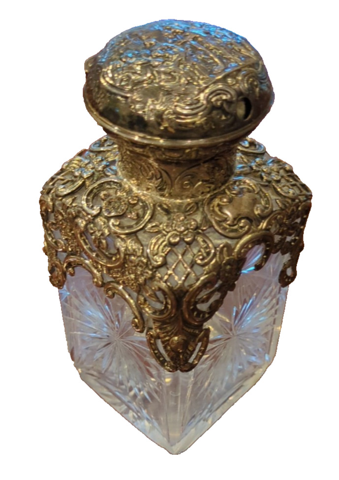 Antique William Cummins Sterling Silver Crystal Perfume Bottle London 1893-1894