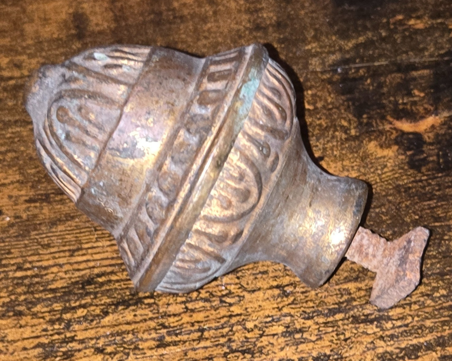 One Antique Brass Curtain Pole Rail End Finial Pine Cone Vintage