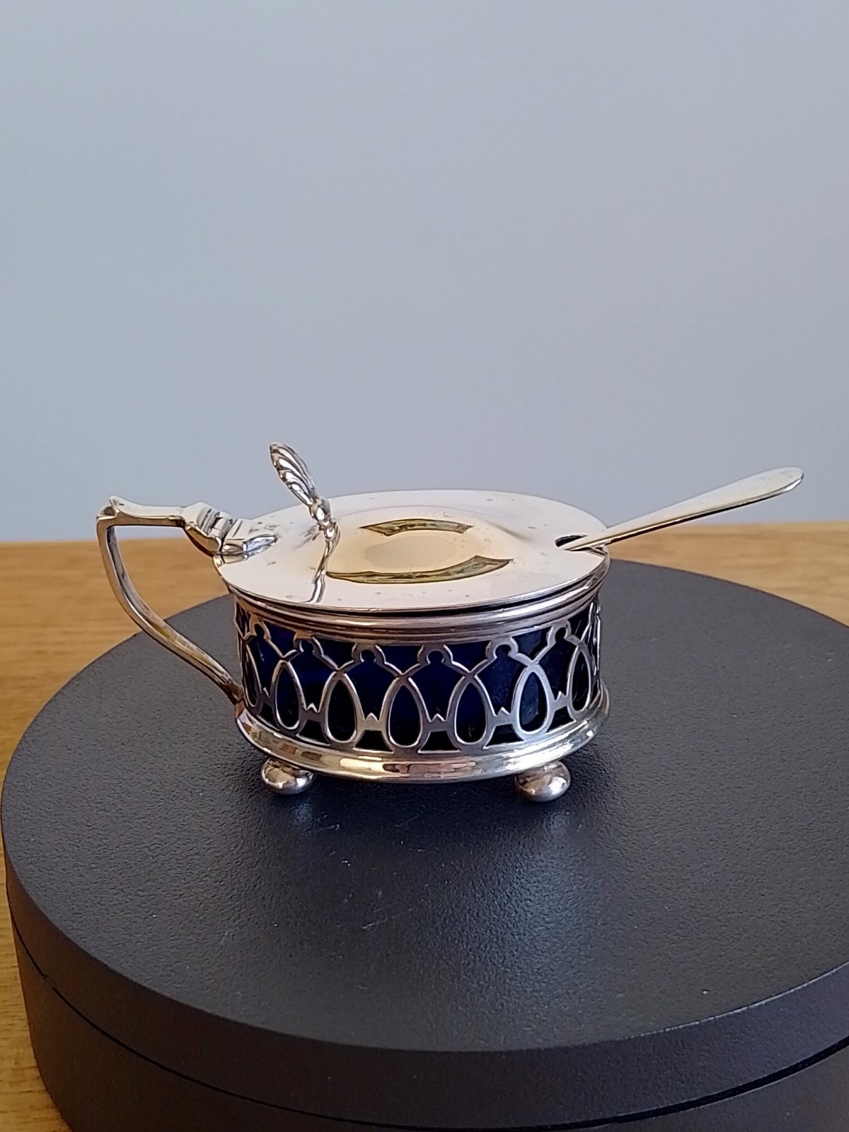 Superb Gorham Manufacturing Co 1919 Sterling Mustard Pot Blue Liner Gorham Spoon