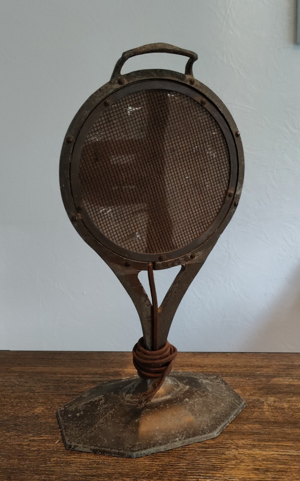Western Electric 540 A Speaker Antique From The 1920s To Repair.