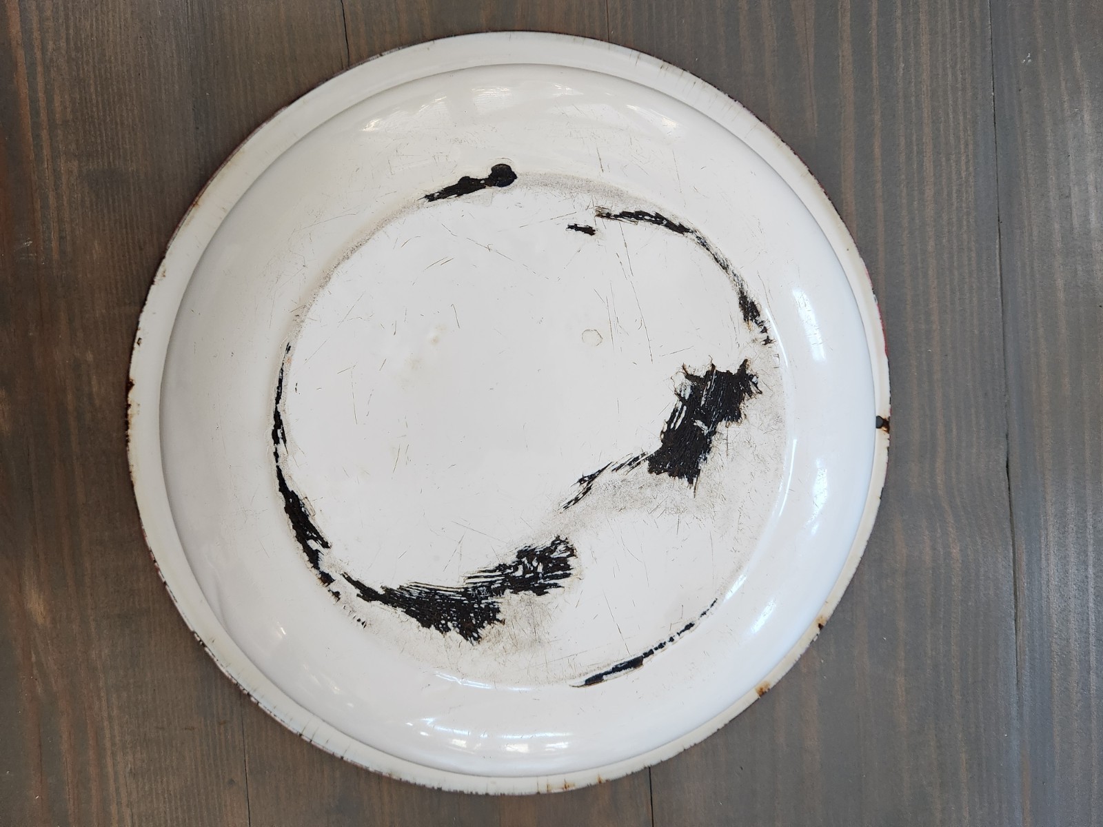 Vintage White Enamelware Basin Bowl Red Trim Wash Pan Chippy Farmhouse 15 3/4″