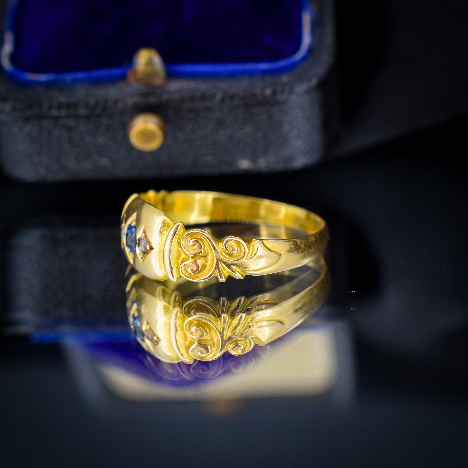 Antique Sapphire and Diamond Starburst Gypsy 18ct Yellow Gold Ring – Chester