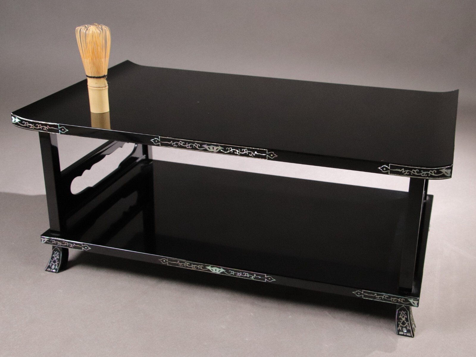 Vintage Japanese 2 Tiered Bonsai Table Vase Display Stand Mother-Of-Pearl
