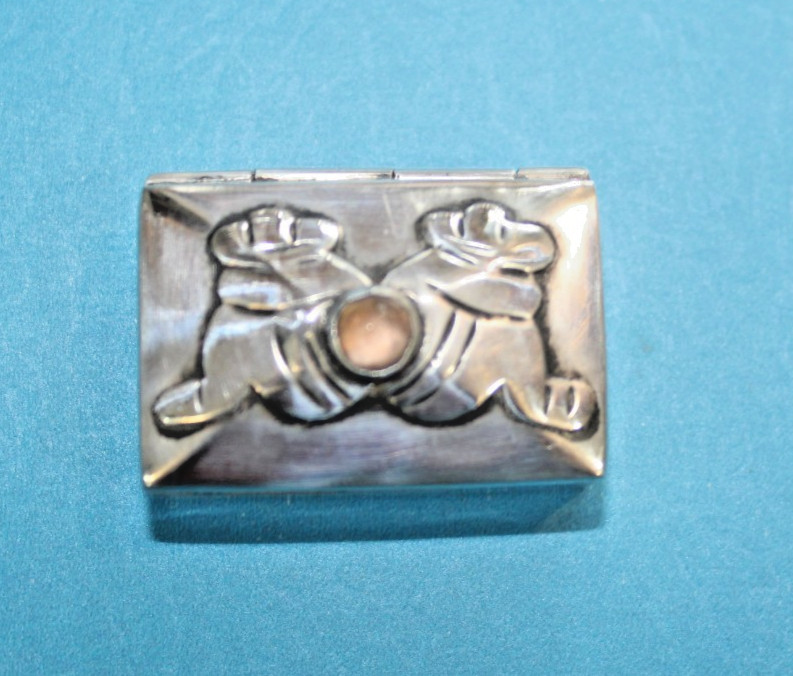 Vintage TAXCO Mexico Sterling Silver 925 Hinged Pill Trinket Box Eagle 11.4 g