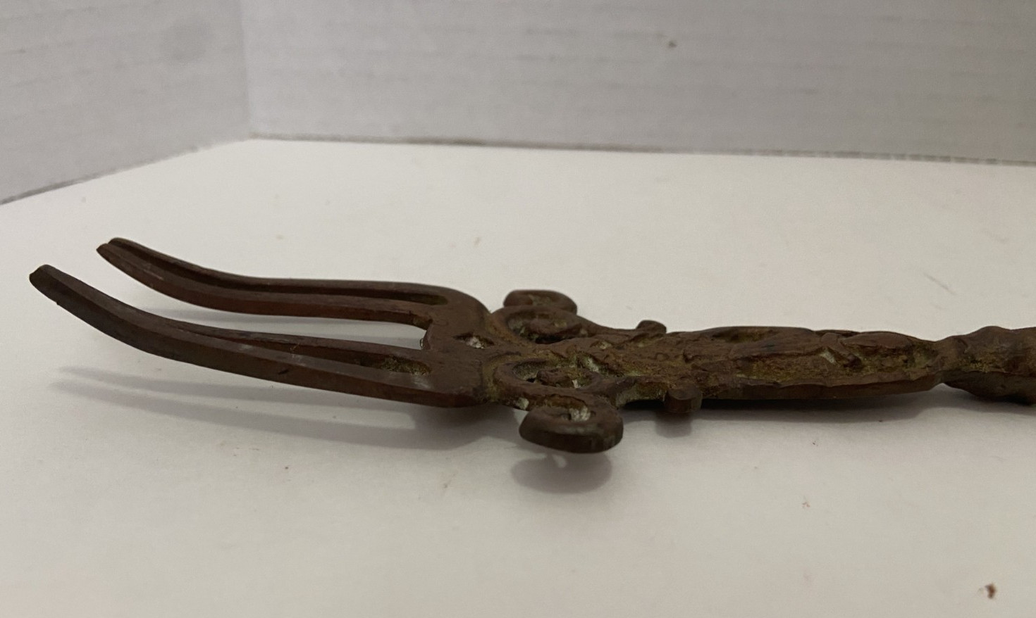 ANT VTG Brass Toasting Fork Decorative Chester Imp 4 Prong 20″ Long