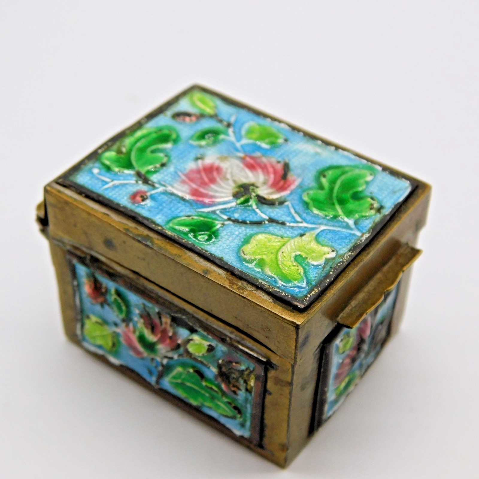 Circa 1920’s Antique Brass Chinese Champleve Enamel Floral Small Stamp Box