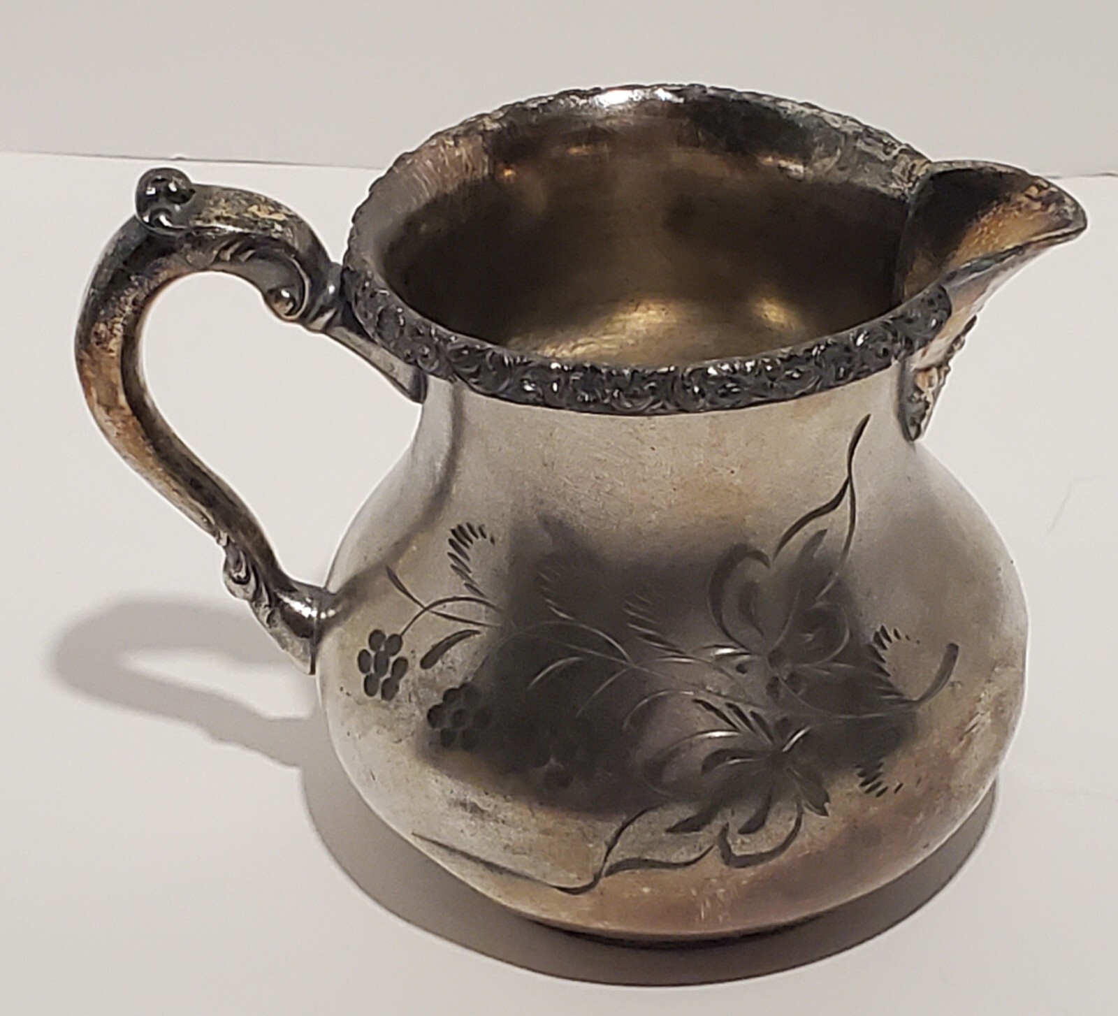 Antique Victorian Pairpoint Creamer Cruet Sm Pitcher #357 Floral Quad Plate 4″H