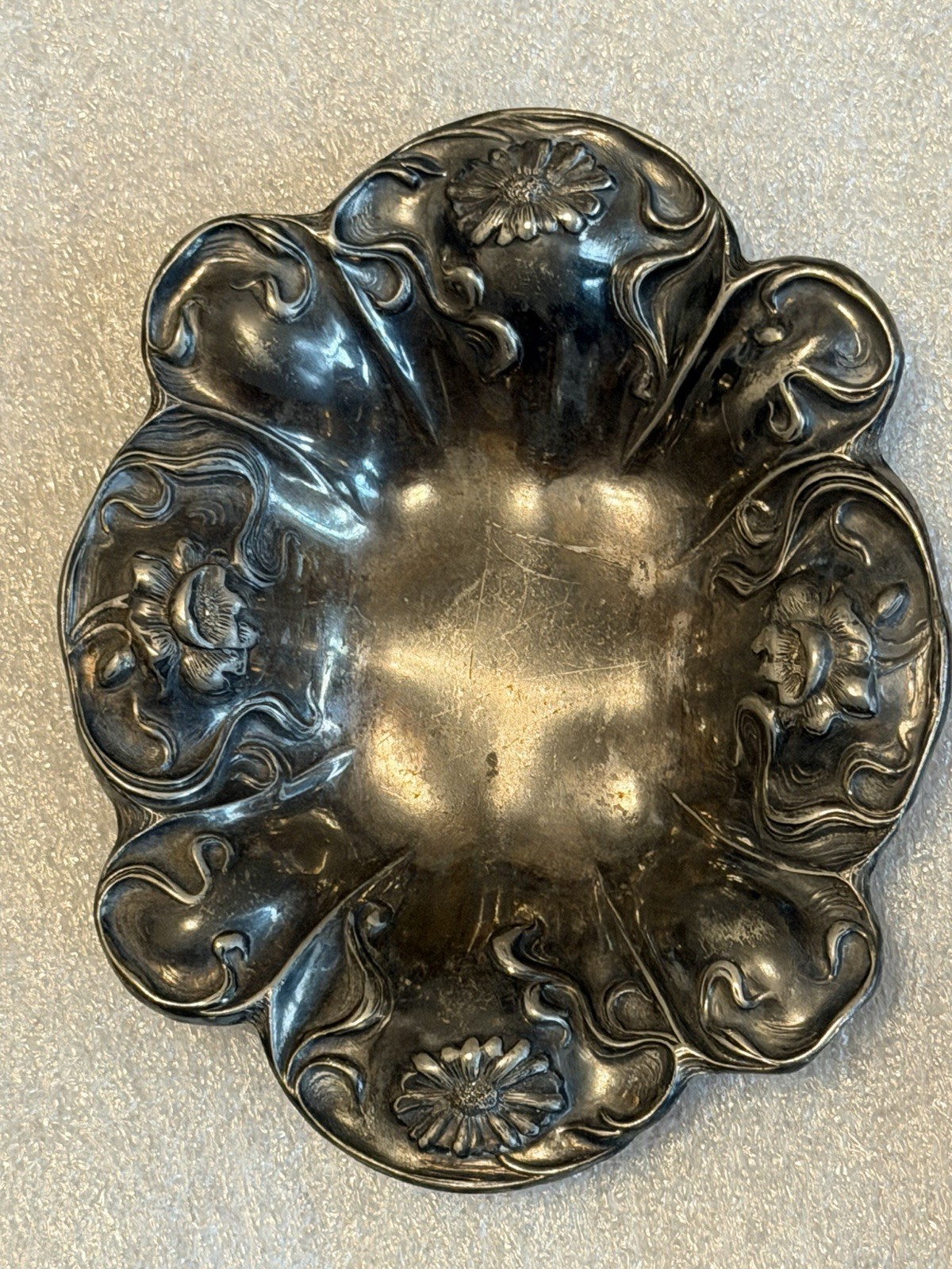 1900’s Art Nouveau quadruple silverplated floral repoussé bowl Barbour Silver Co