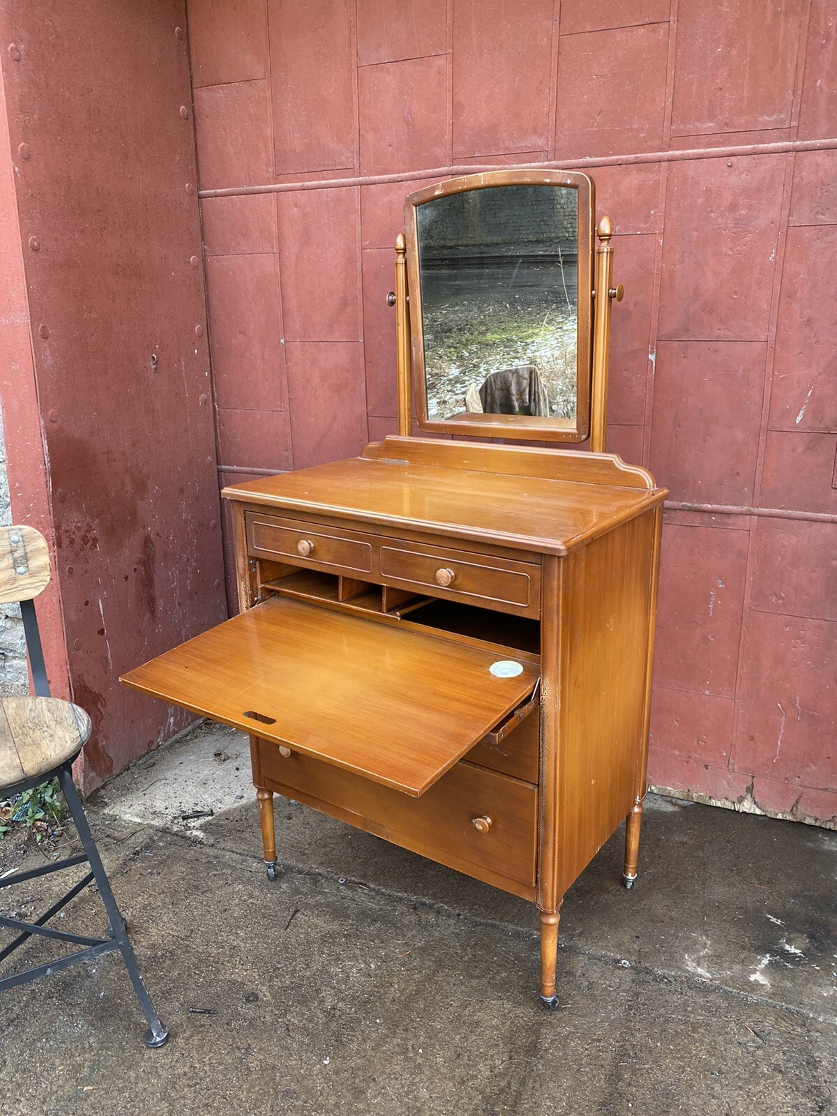 1950s Metal Industrial Simmons Furniture Dresser Desk MCM Modernist Bedroom VTG