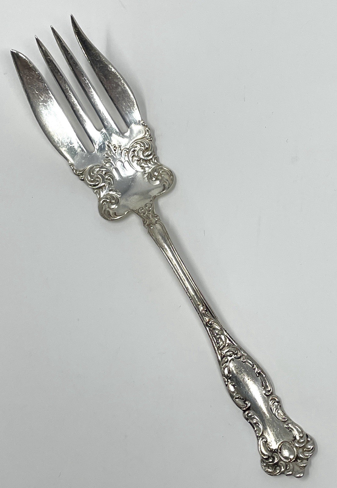 WM Rogers & Son AA Silver Plated Cold Meat Serving Fork Oxford?