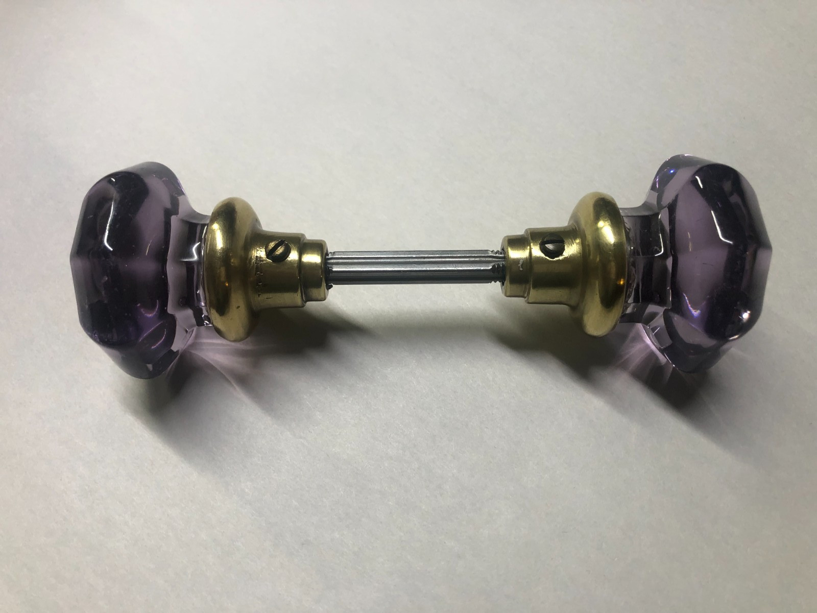 Sun Purple Glass Manganese-Uranium UV-Green Doorknob~2-1/4″ 8 Point (M1722)