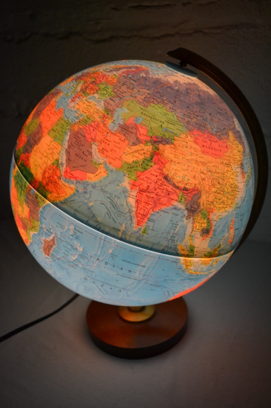 Scan-Globe Denmark World 12” Lighted Raised Topography Globe Wood Base