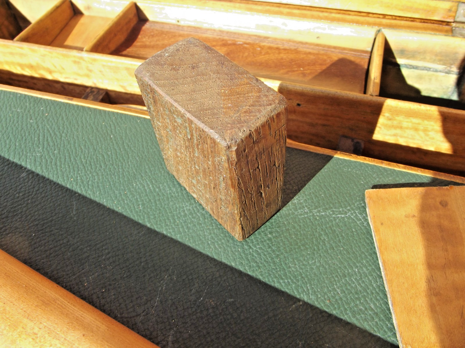 Interesting three-fold Writing Slope with ruler two types of secret compartments