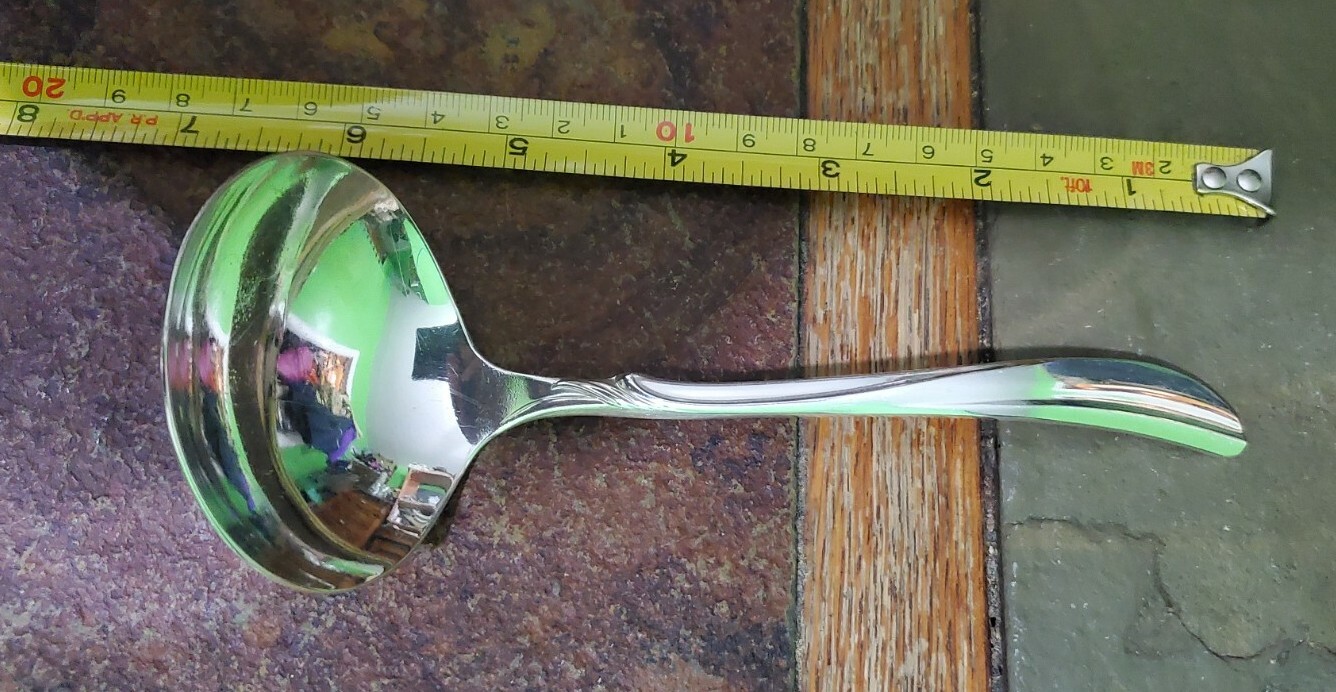 🔎NICE MID CENTURY c1958 RADIANCE PATTERN SILVERPLATED “6 1/4” GRAVY 🤎 LADLE