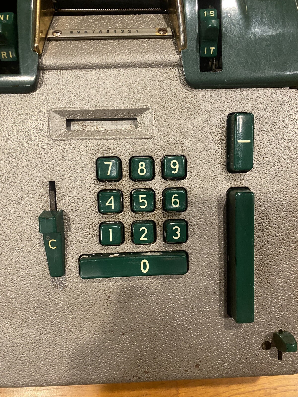 Vintage Victor Adding Machine 70 85 54 No Power Cord