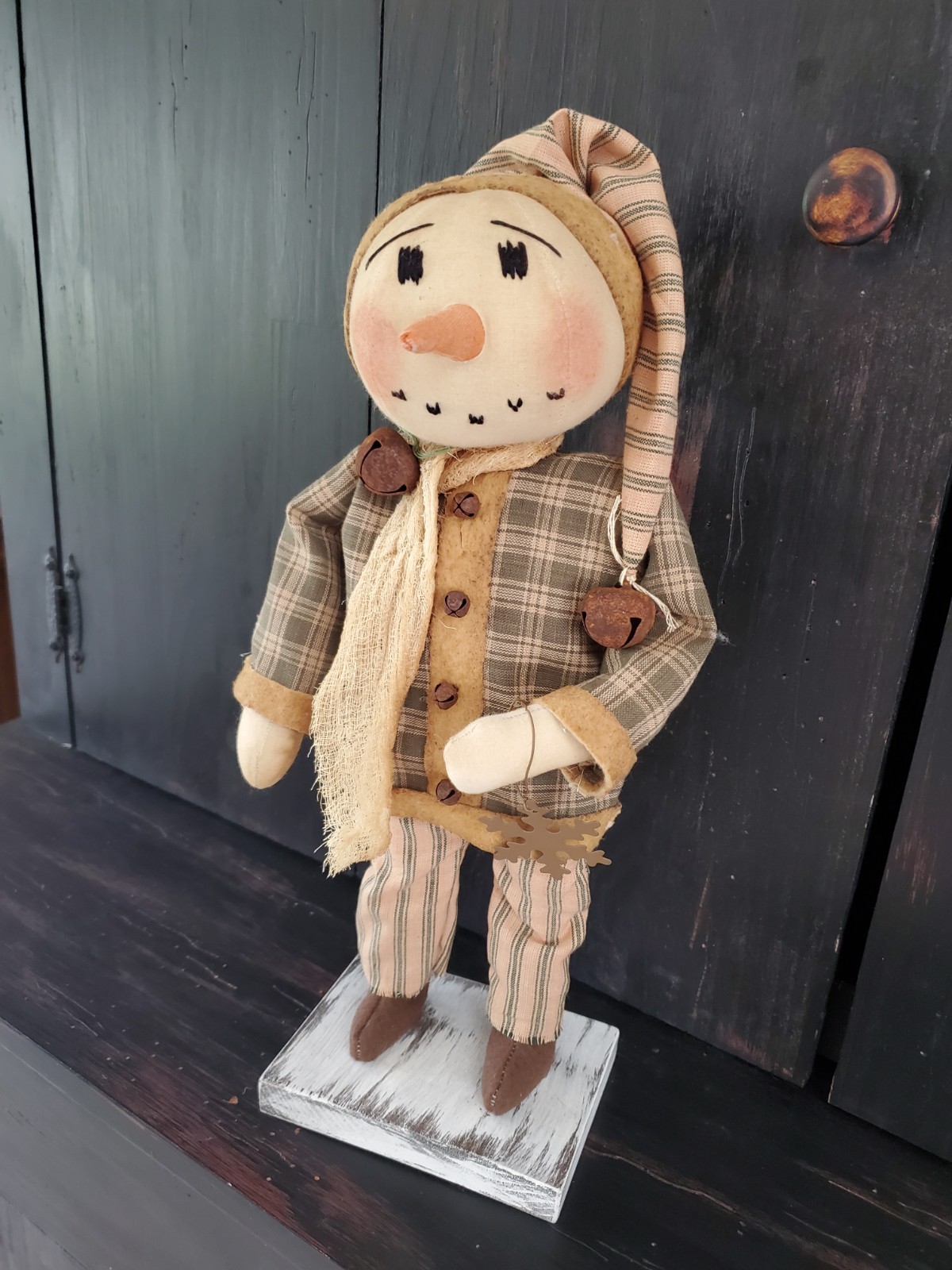 Primitive Christmas snowman doll, Christmas doll, Christmas snowman
