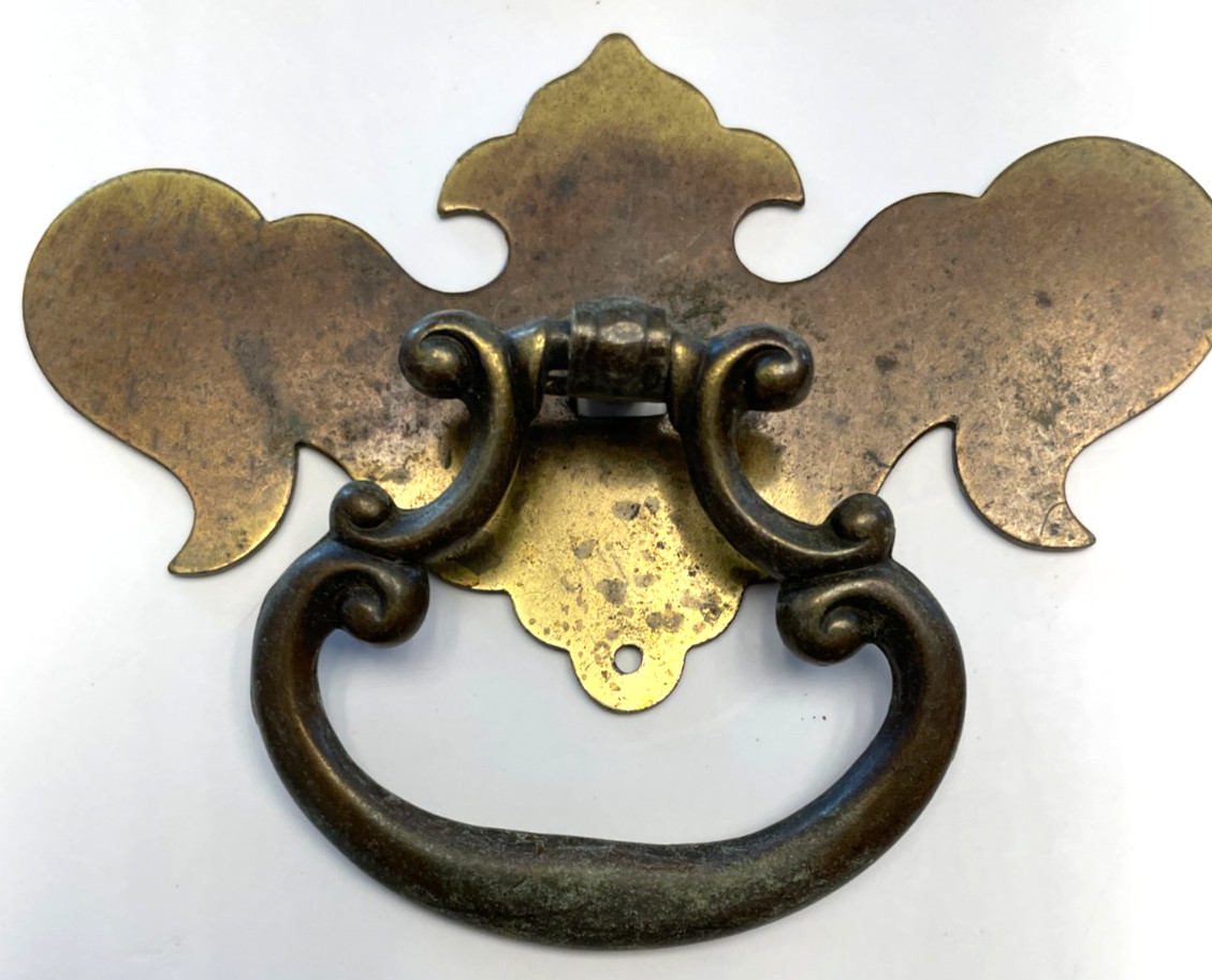 14 Antique Chippendale Batwing Drop Pull Handles Use Single Screw Plus Nail