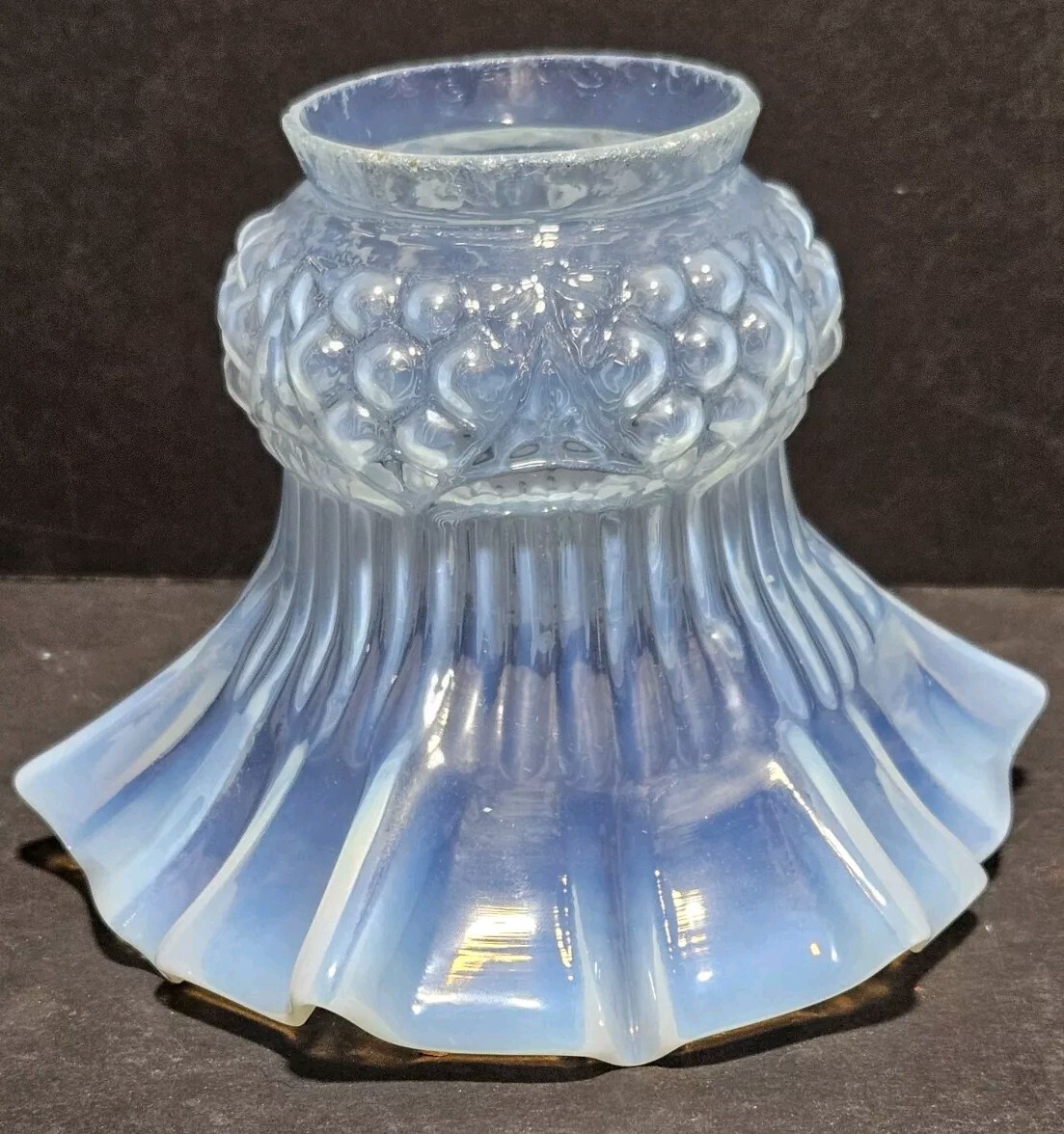Antique Gas / Oil Lamp Shade Opalescent European? Jundgenstil?