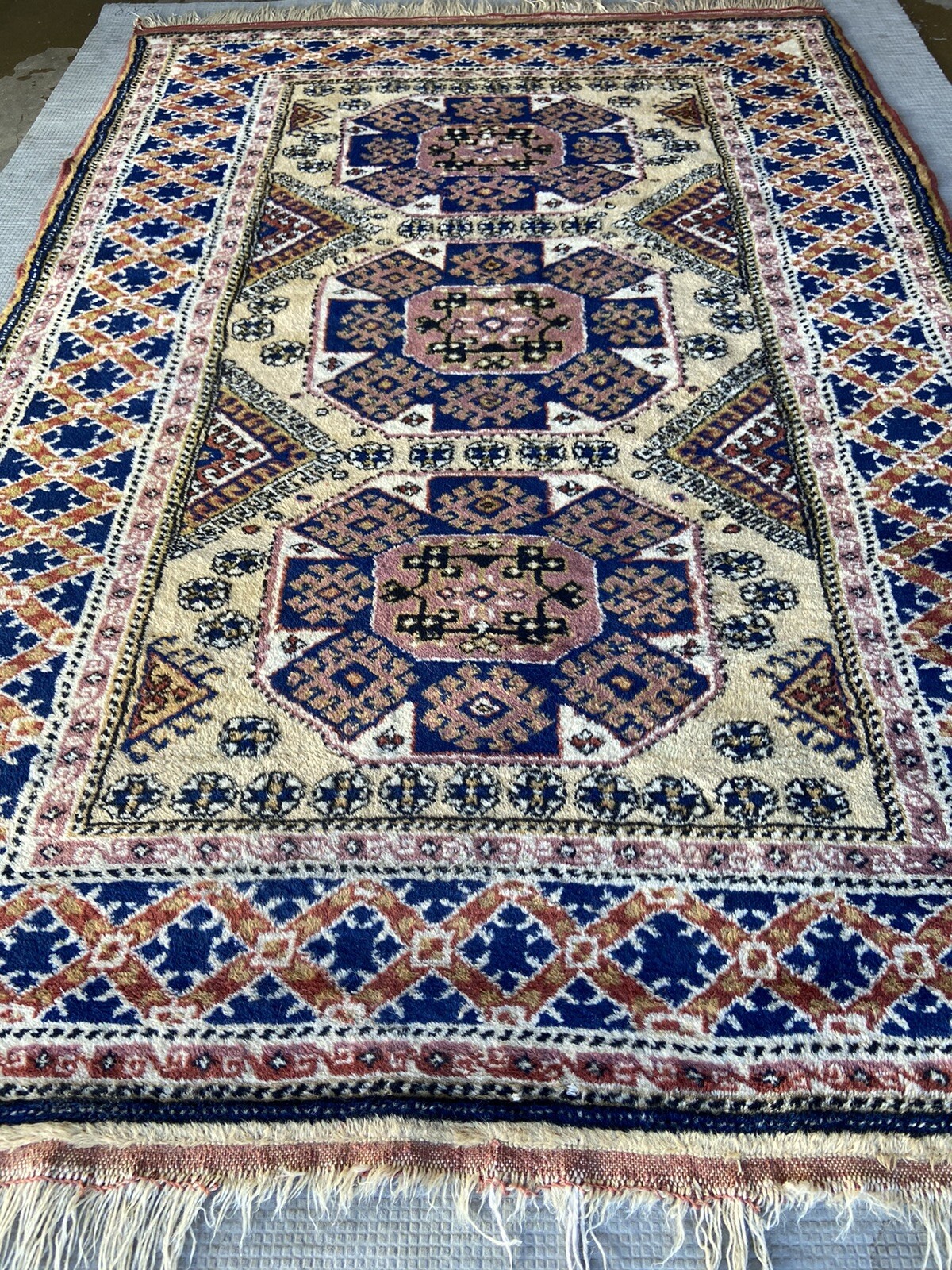5.9×3.9 FT Antique Handmade Perssian Wool Rug .
