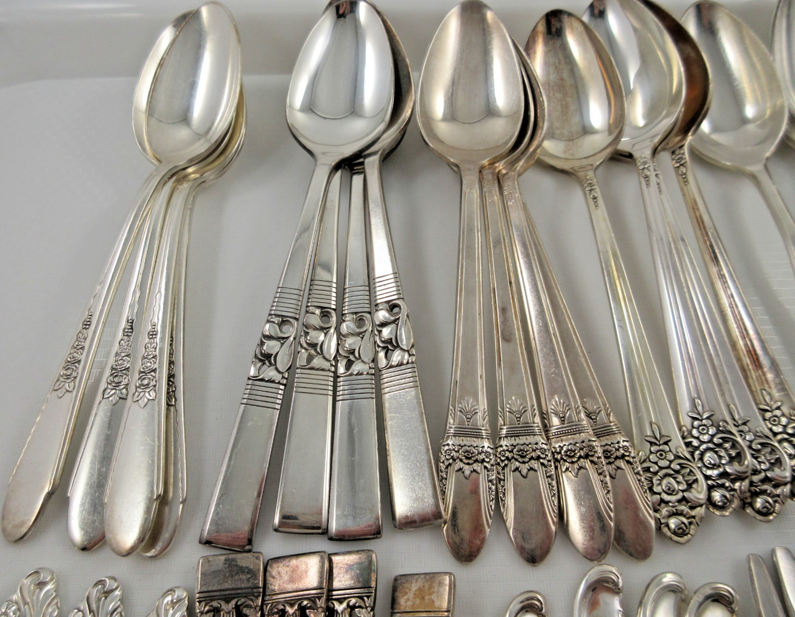 48 Piece Mixed Pattern Vintage Teaspoon Silverplate Lot #1