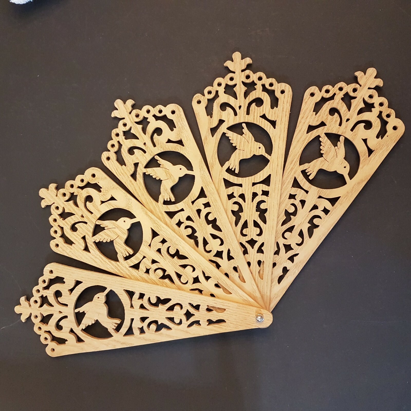 Hummingbird Scroll Saw Art Home Decor 11″ Natural Wood Bird Lover Folding Fan