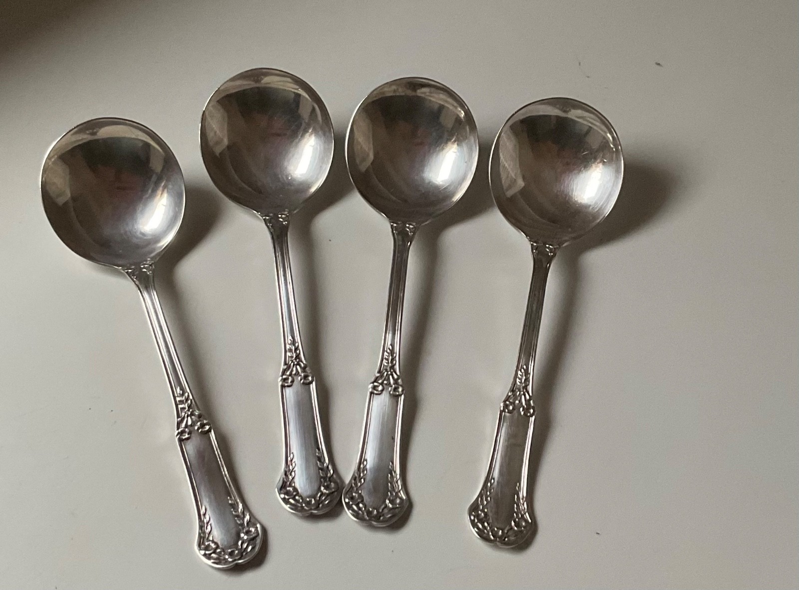 Wallingford Silver Plate Trumpet Vine Boullion Soup Spoon 1912 Flatware 4 pc Set