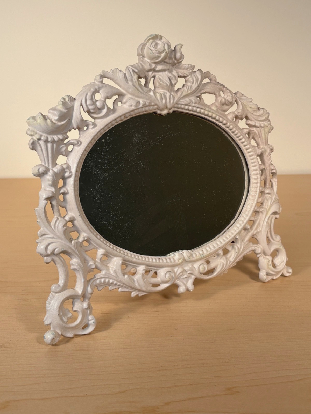 Vntage Oval Cast Iron White Floral/Scroll Frame/Mirror-9”x 9”