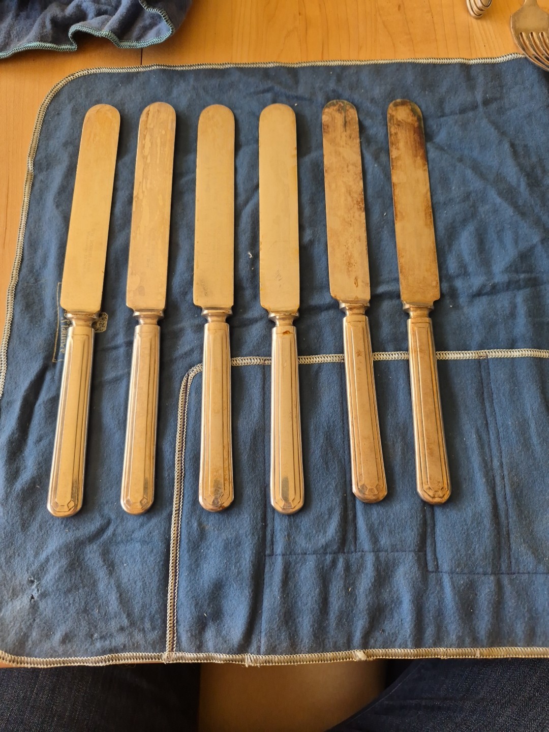 WM Rogers Warranted 12 DWT Knives Dinner Butter Silver Plate Lot Set of 6