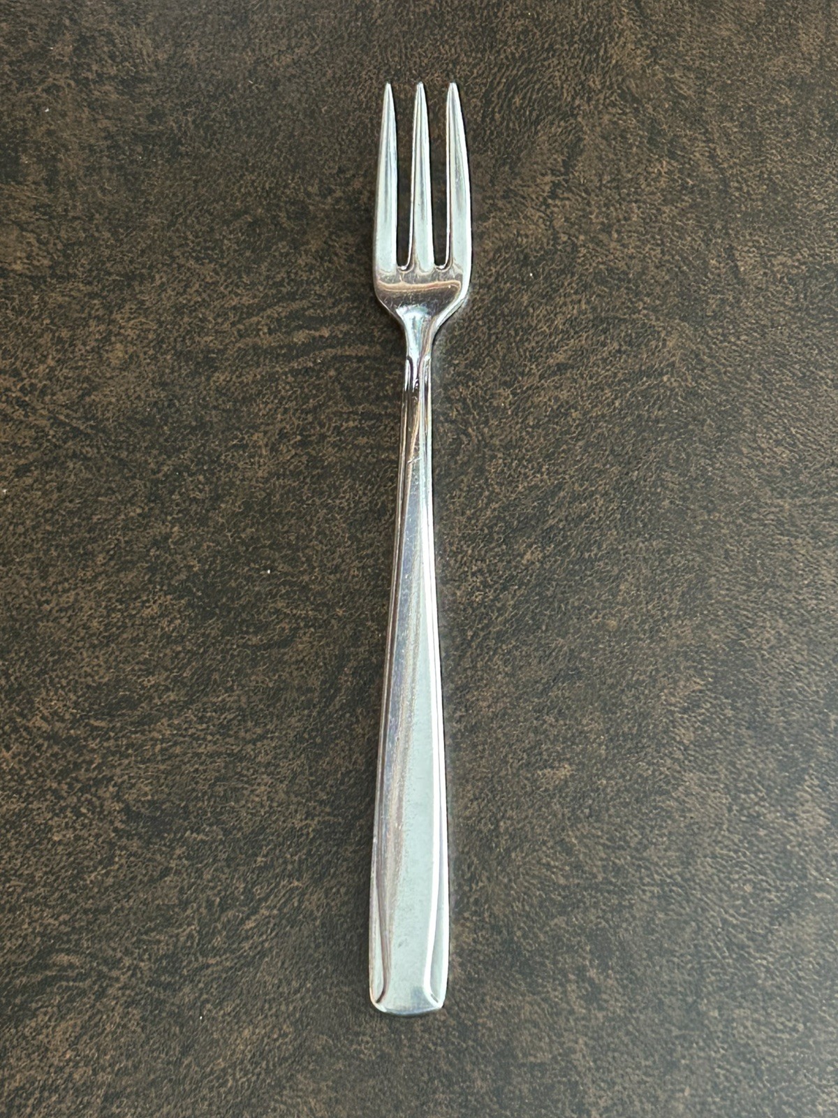 Victors Co. A1 Cocktail fork- Art Deco style- 1900’s to 1940’s- IS Silver plate