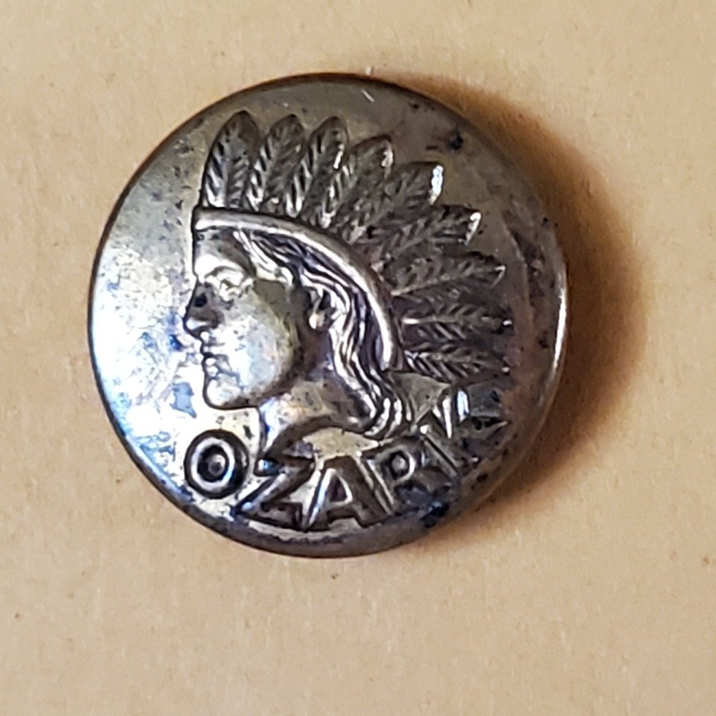 Bb OZARK Indian Head Antique Wobble Shank Overall BUTTON 5/8″