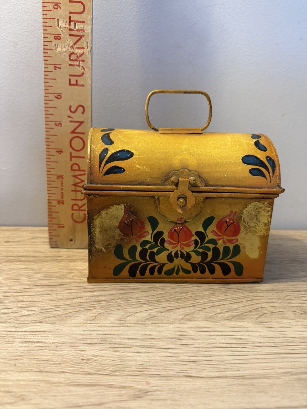 Antique medium hand painted Toleware tin box jewelry trinket swags VTG