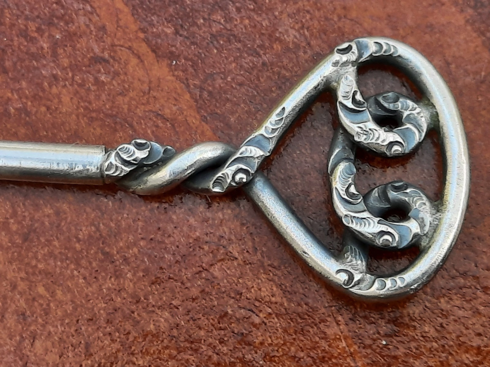 Sterling 2 Thimbles & Button Hook, Simons Bros, Ketcham & McDougall, Spalding