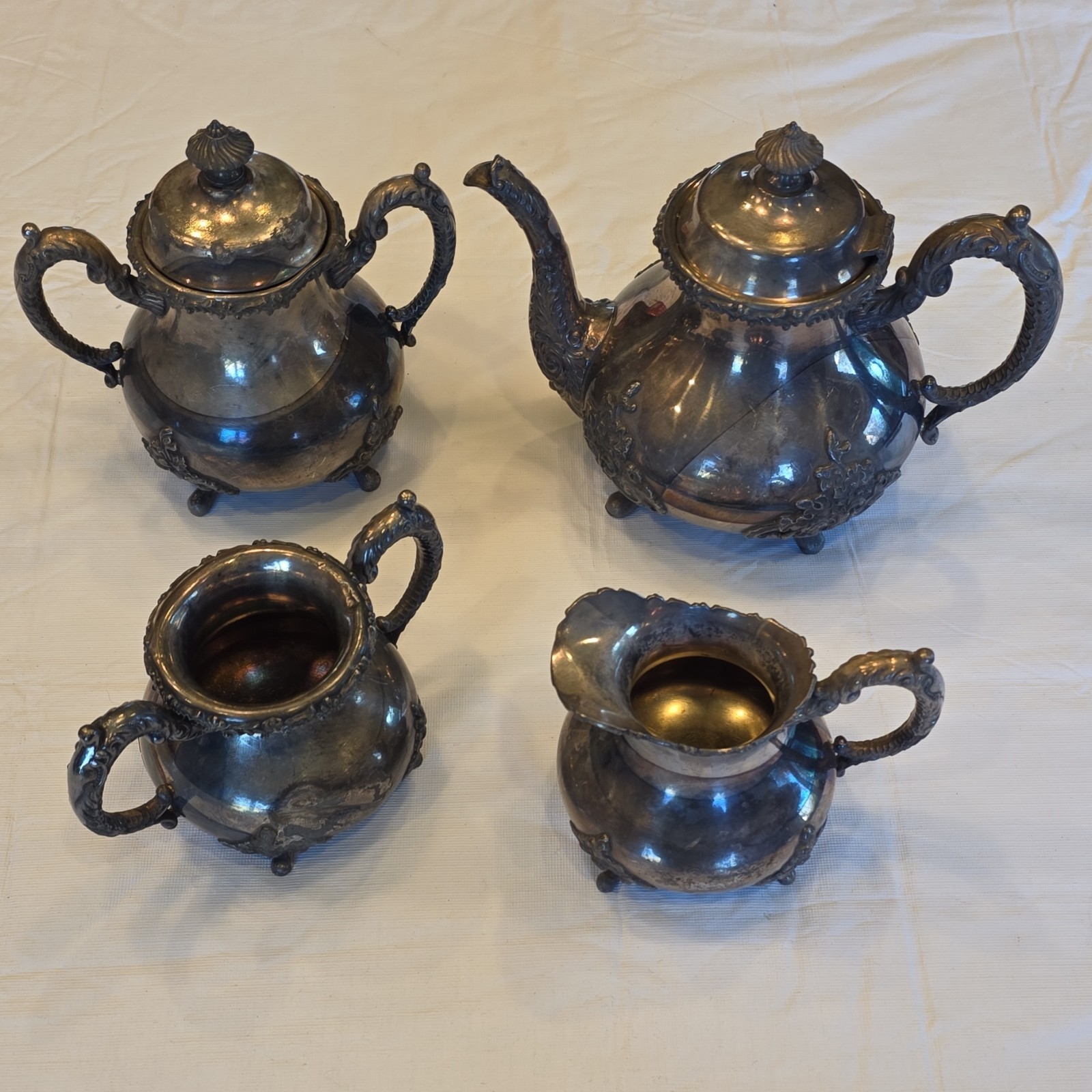 Wm. Rogers & Son Victorian Silverplate Tea Set Teapot Sugar Creamer Waste Bowl