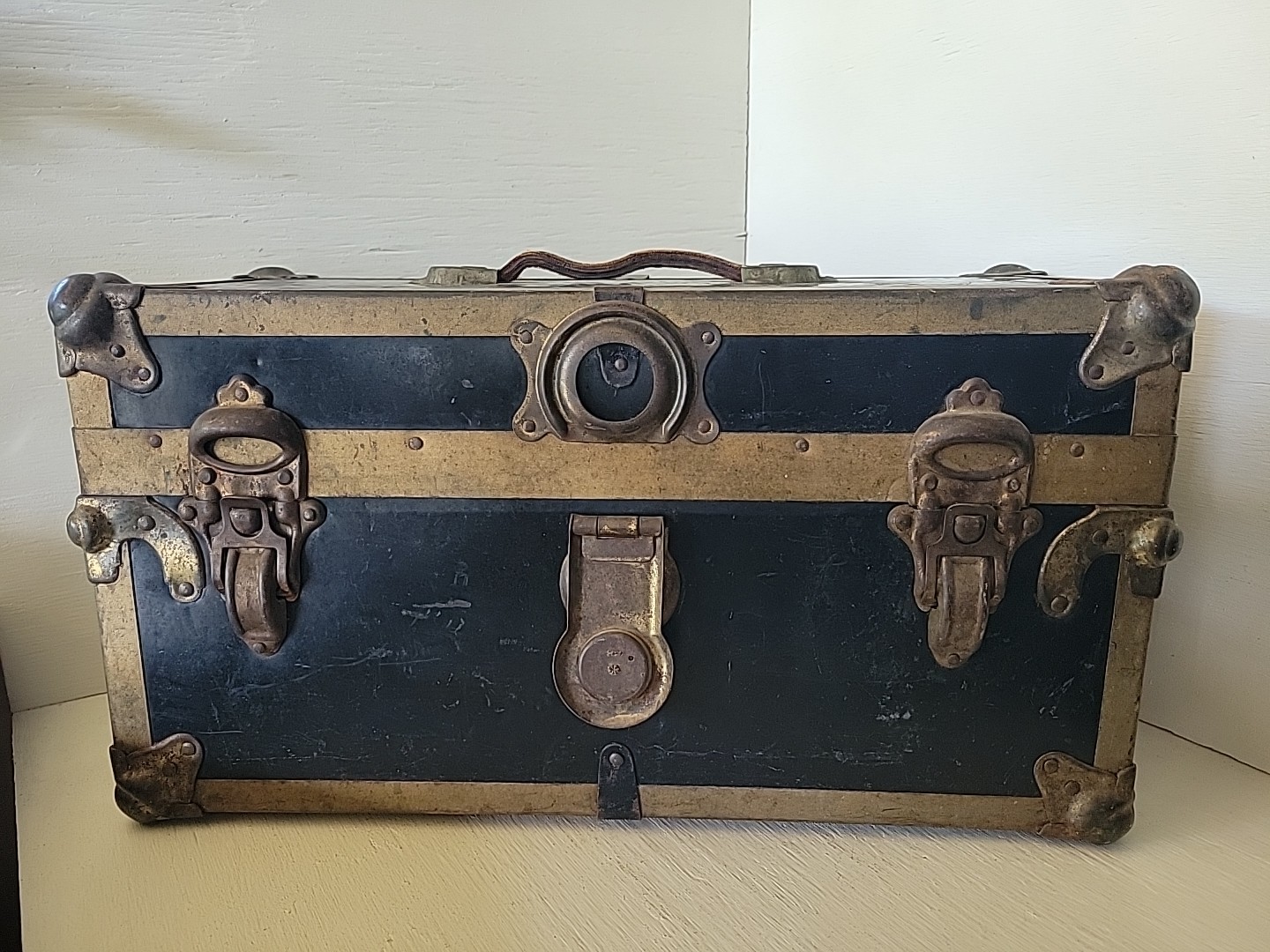 Antique Flat Top Salesman Sample? Steamer Trunk Miniature Chest Box