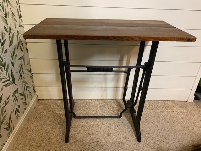 VTG ANTIQUE PRE 1920s SINGER TREADLE SEWING MACHINE CAST IRON IRON TABLE & BASE